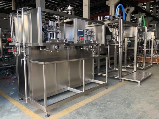عالية الجودة مخصصة الآلية المملئة BIB عفوية ل 2L / 5L / 20L كيس في مربع الفاكهة الجيوس / الحليب / صلصة ملء