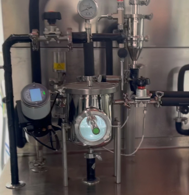 50L/H 5.0Mpa DSI آلة تعقيم للحليب / العصير / مسحوق الحليب