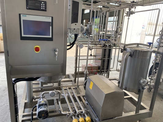 آلة تصفية مخصصة 500-20000L / H مع PLC 500-20000L / H معقم لخط معالجة التفاح / البرتقال / جوز الهند SUS304/316
