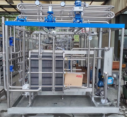 آلة تصفية مخصصة 500-20000L / H مع PLC 500-20000L / H معقم لخط معالجة التفاح / البرتقال / جوز الهند SUS304/316