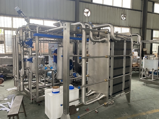 بطاقة عالية 0.5-20L / H المطهر للحليب / عصير الفاكهة / صلصة خط معالجة الآلية الكاملة أو شبه الآلية مع PLC